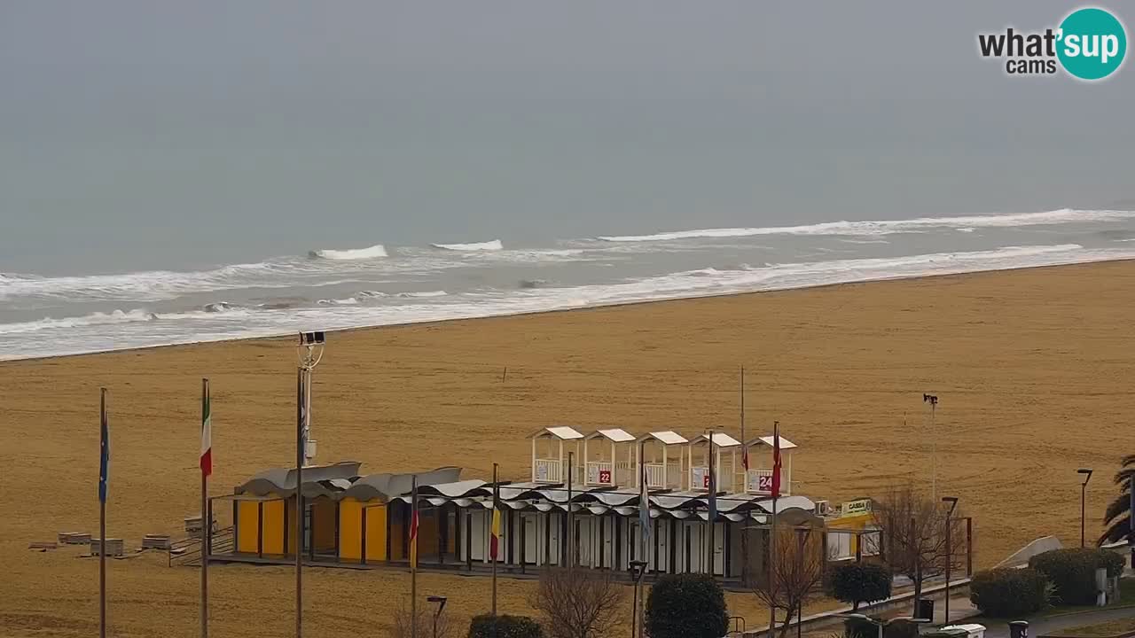 La spiaggia di Bibione webcam live e piazzale Zenit