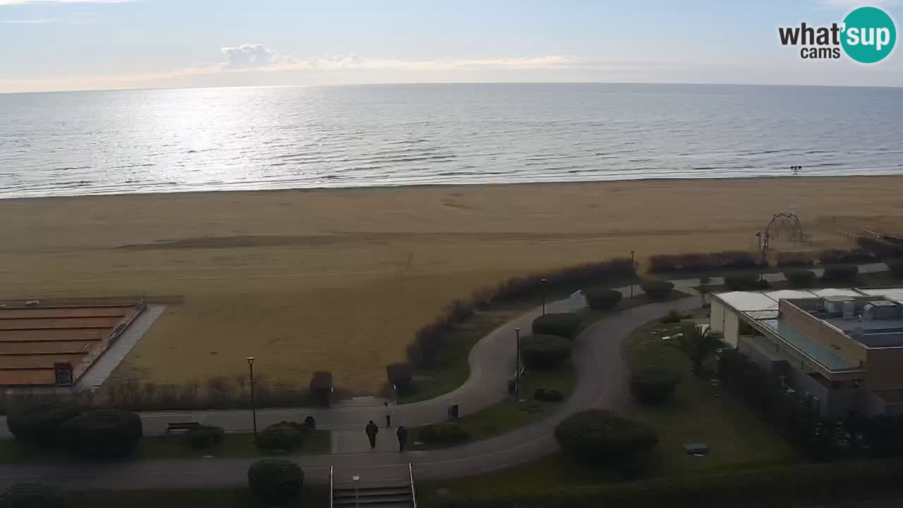La spiaggia di Bibione webcam live e piazzale Zenit
