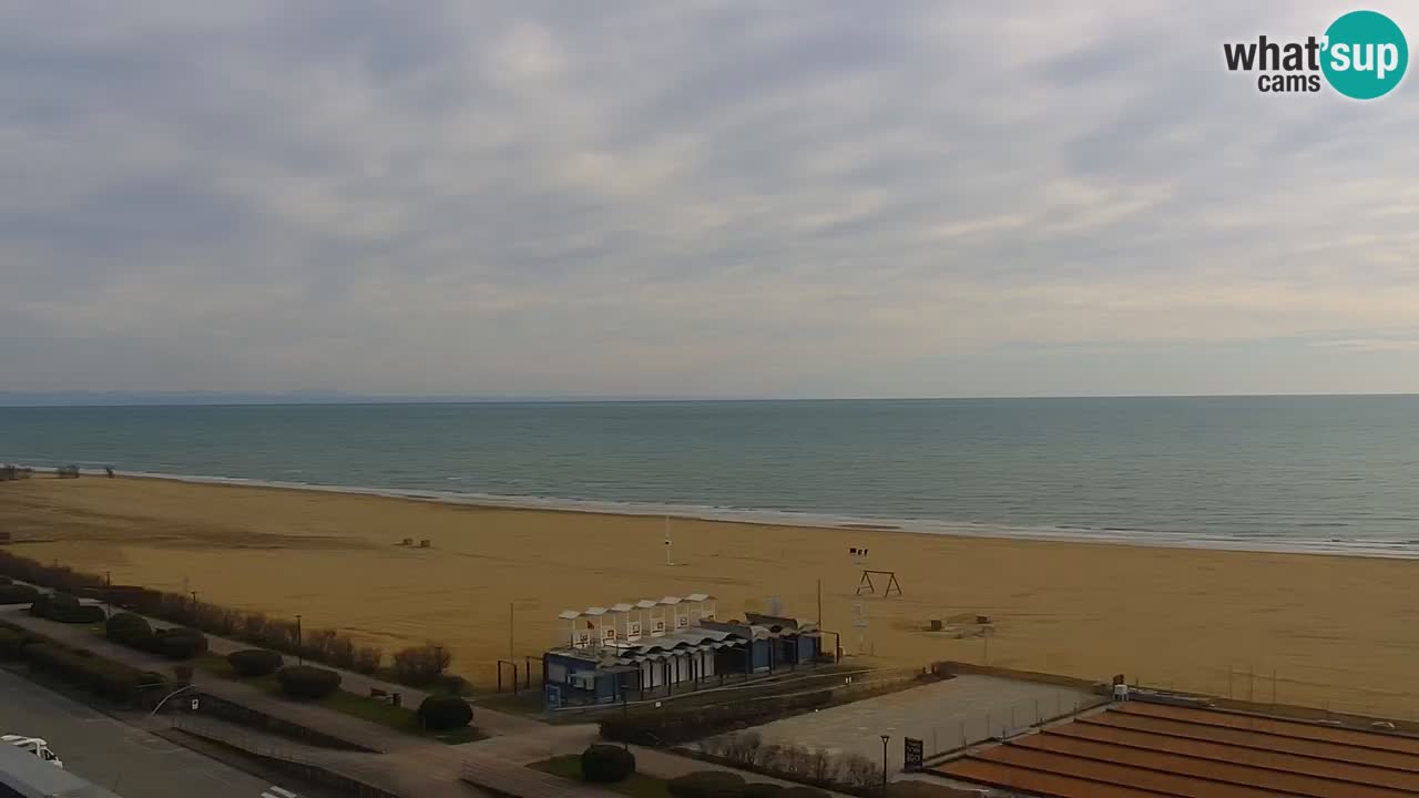 La spiaggia di Bibione webcam live e piazzale Zenit
