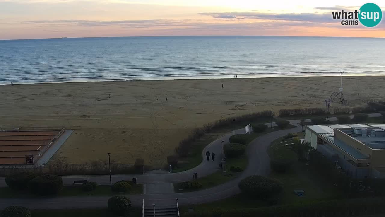 La spiaggia di Bibione webcam live e piazzale Zenit