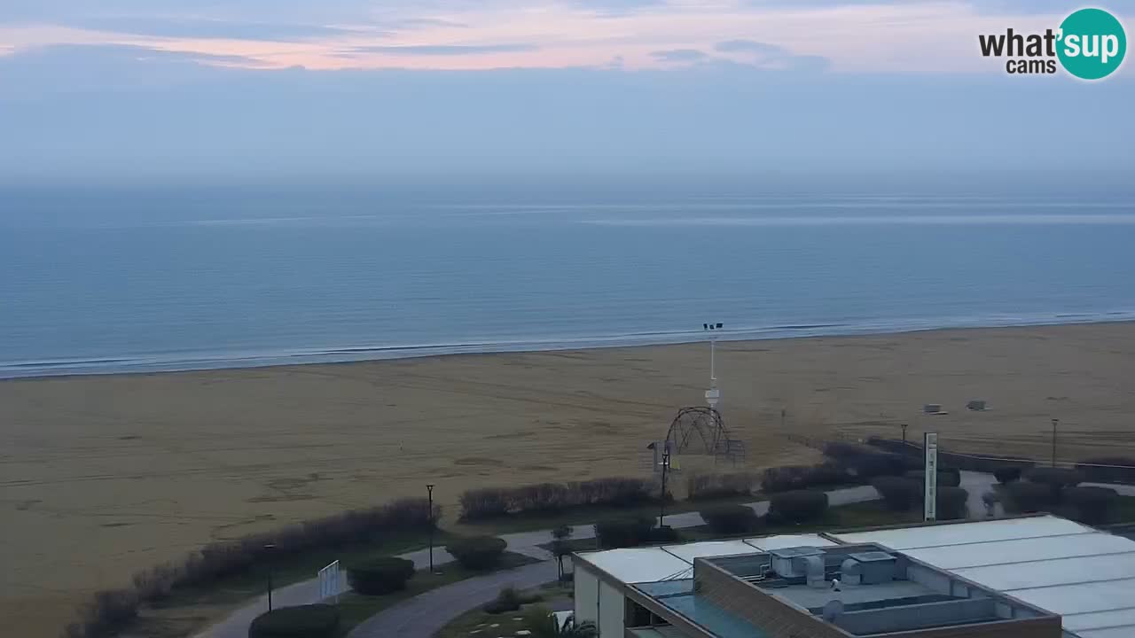 La spiaggia di Bibione webcam live e piazzale Zenit