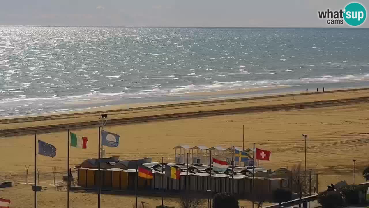 La spiaggia di Bibione webcam live e piazzale Zenit