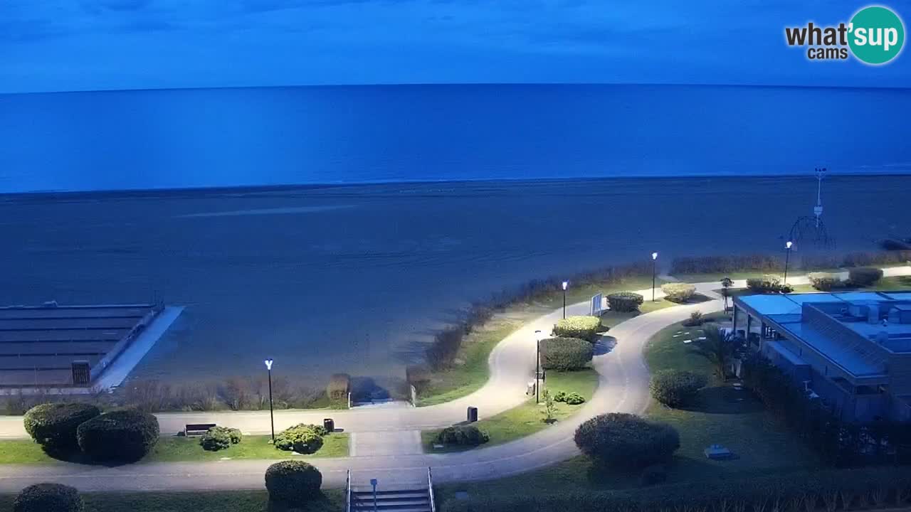 La spiaggia di Bibione webcam live e piazzale Zenit