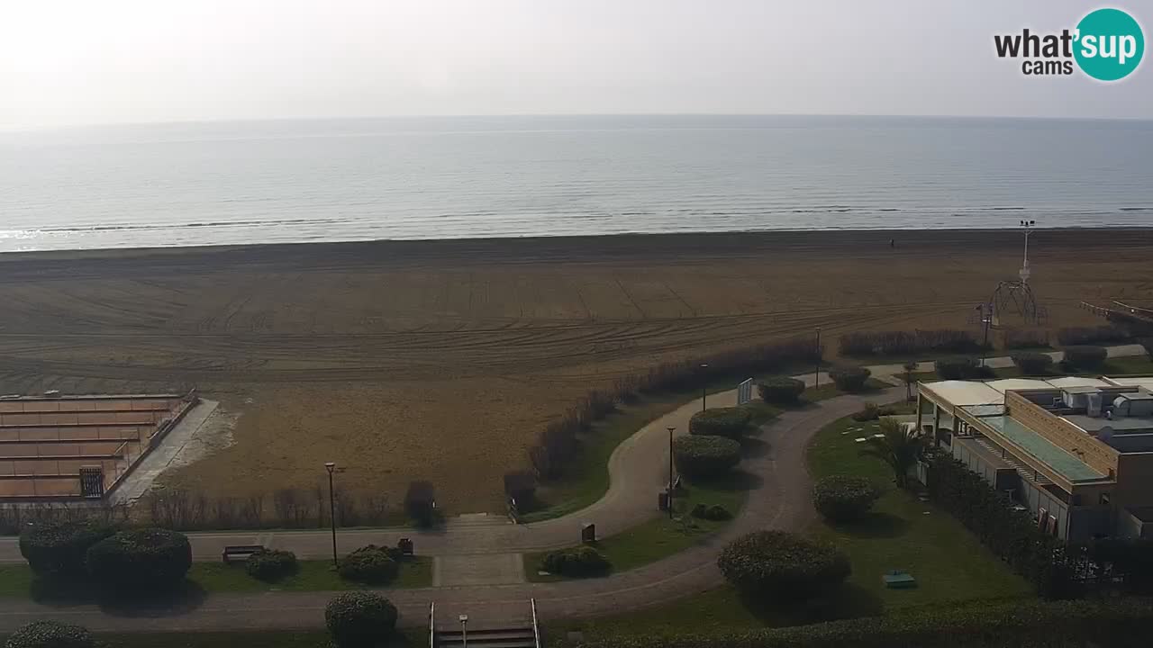 La spiaggia di Bibione webcam live e piazzale Zenit