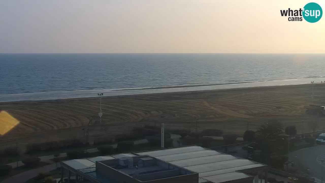 La spiaggia di Bibione webcam live e piazzale Zenit