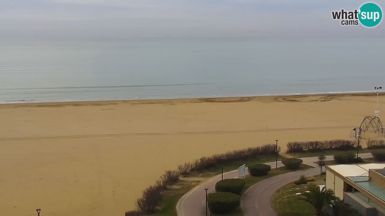 La spiaggia di Bibione webcam live e piazzale Zenit