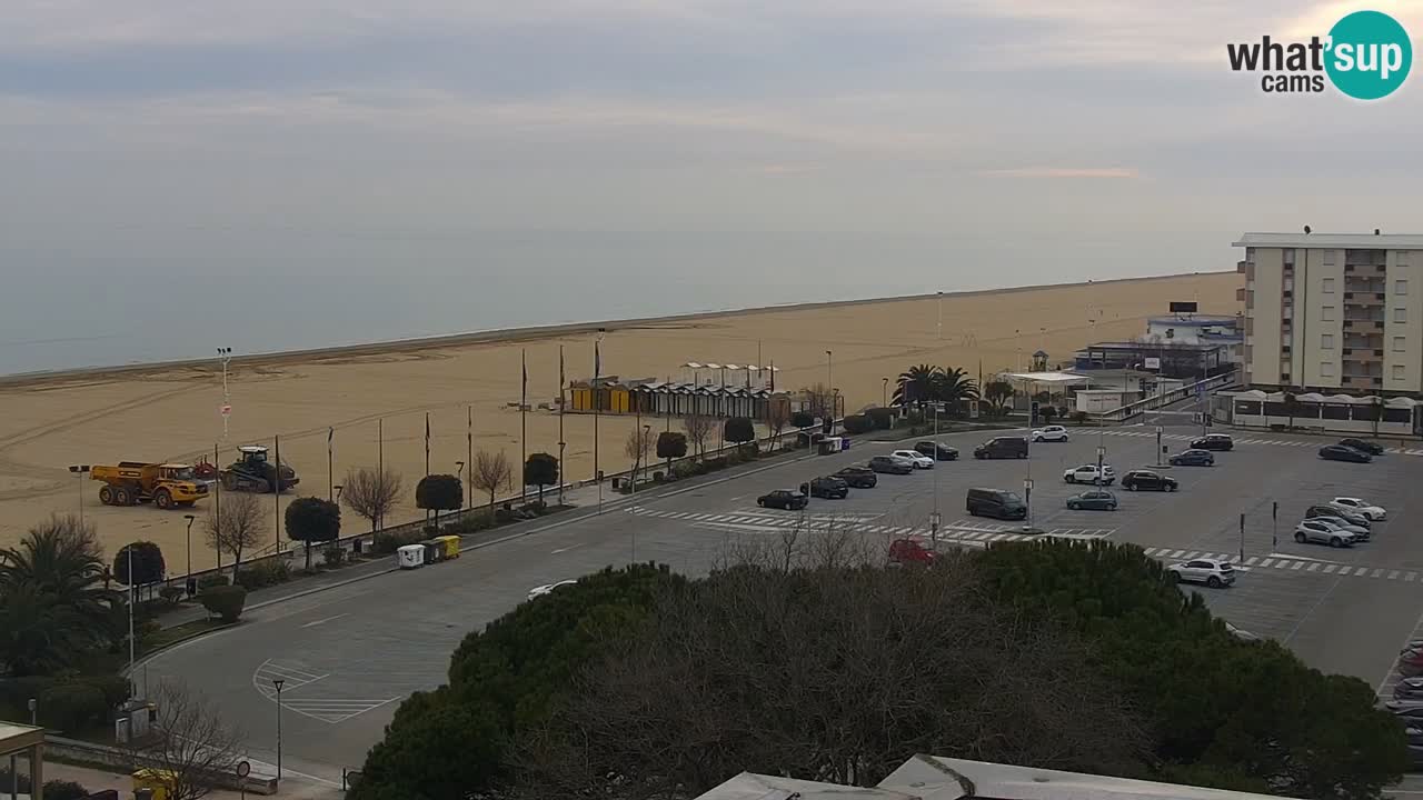 La spiaggia di Bibione webcam live e piazzale Zenit