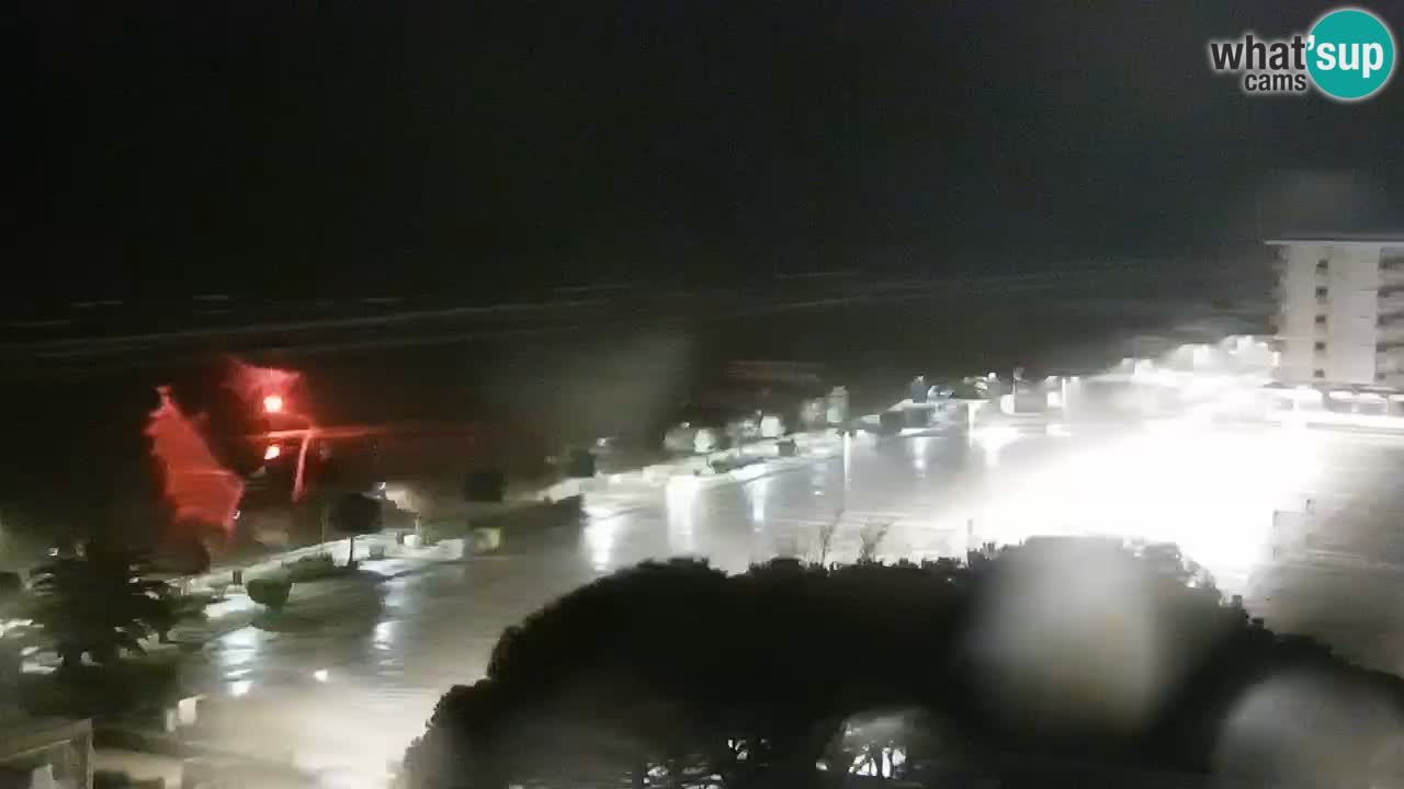 La spiaggia di Bibione webcam live e piazzale Zenit