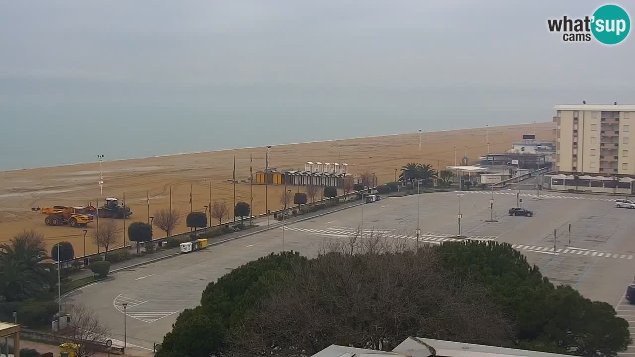 La spiaggia di Bibione webcam live e piazzale Zenit