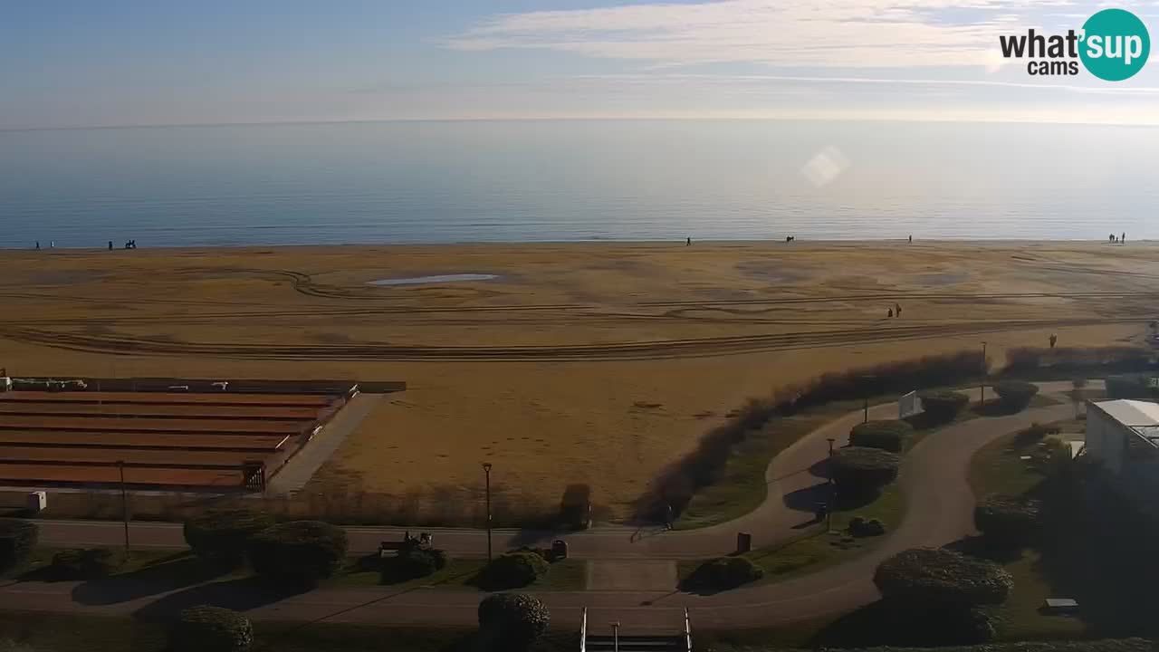 La spiaggia di Bibione webcam live e piazzale Zenit