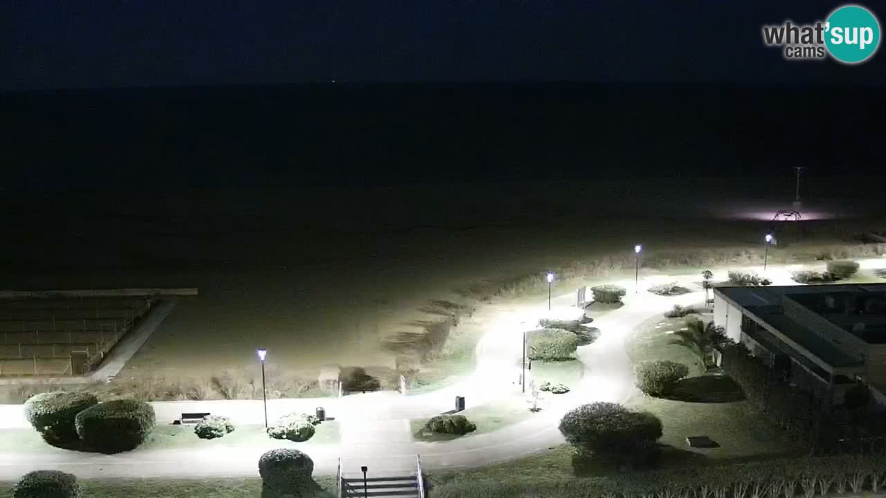 La spiaggia di Bibione webcam live e piazzale Zenit