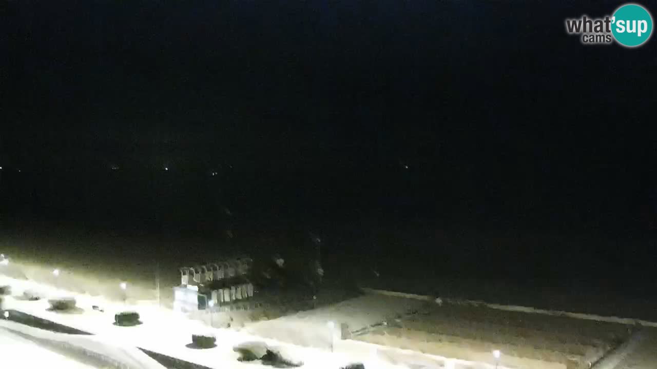La spiaggia di Bibione webcam live e piazzale Zenit