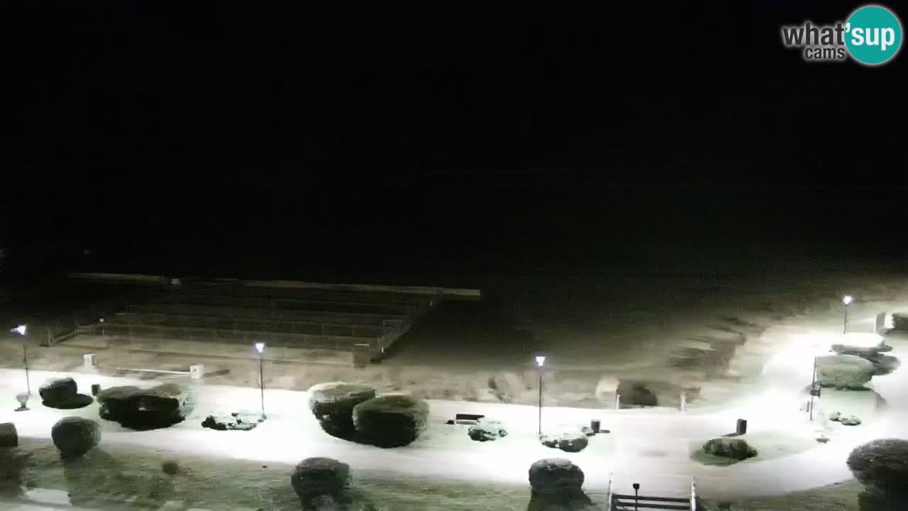 La spiaggia di Bibione webcam live e piazzale Zenit