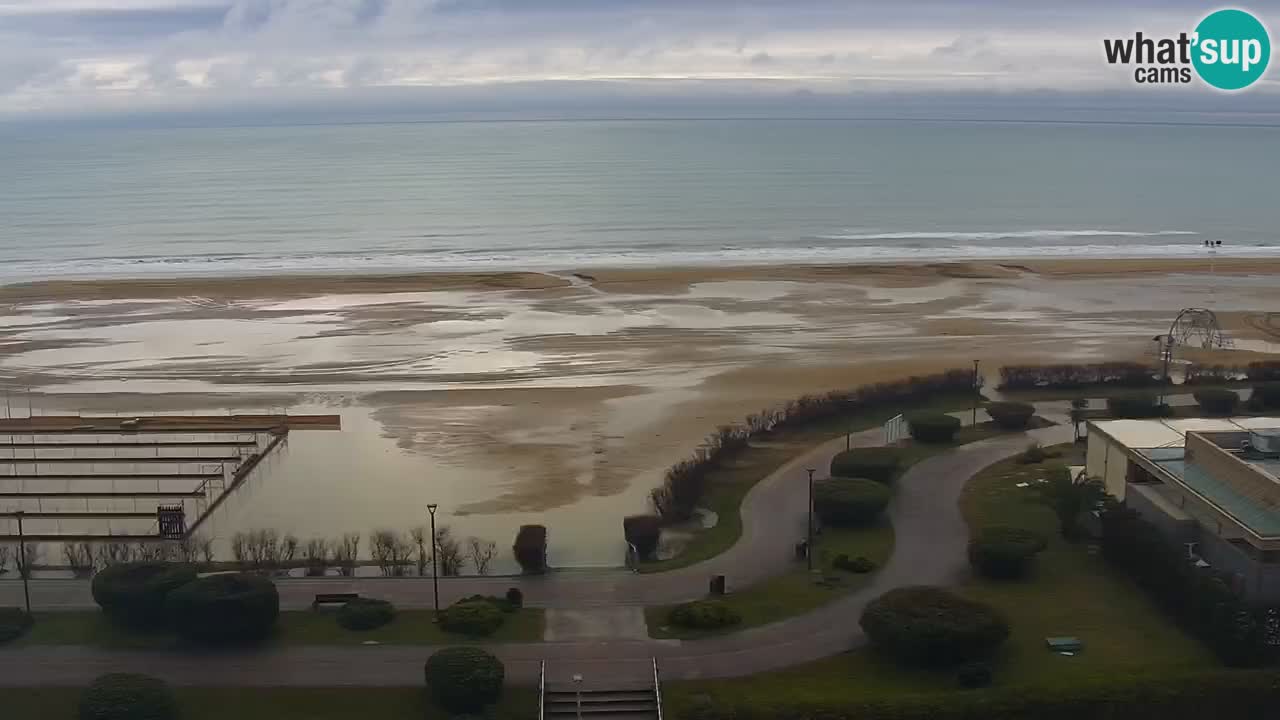 La spiaggia di Bibione webcam live e piazzale Zenit