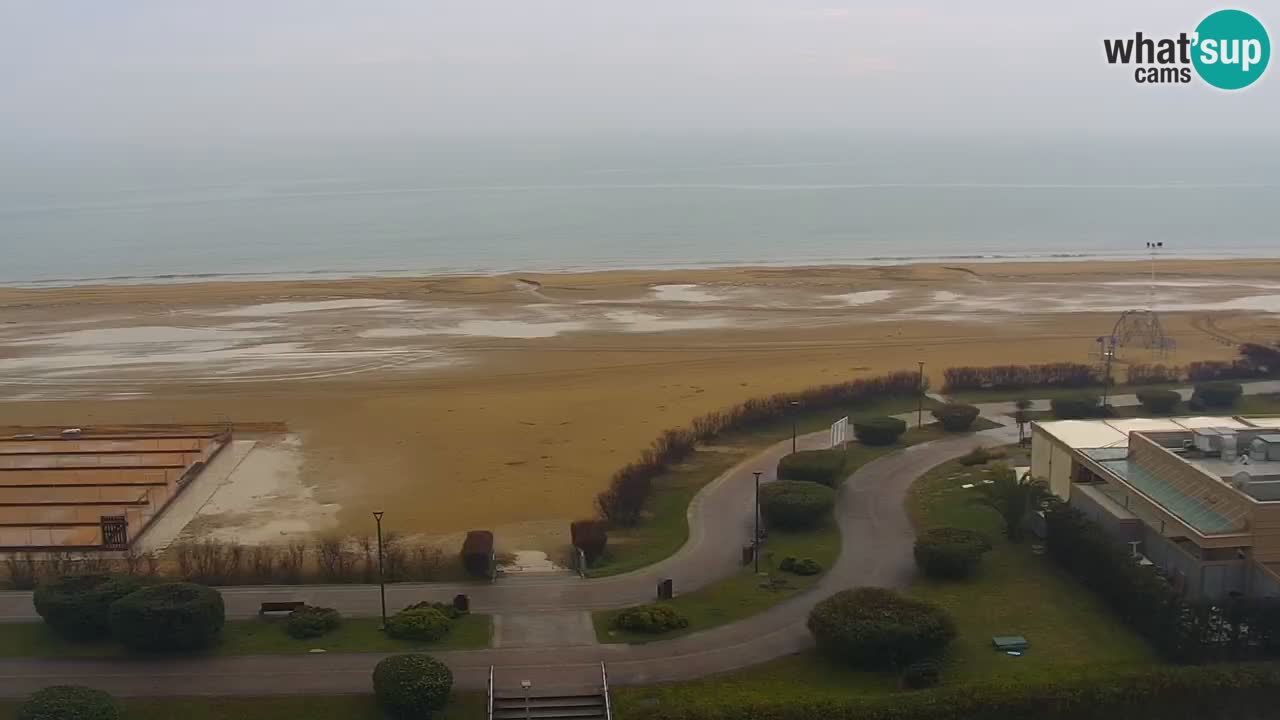 La spiaggia di Bibione webcam live e piazzale Zenit
