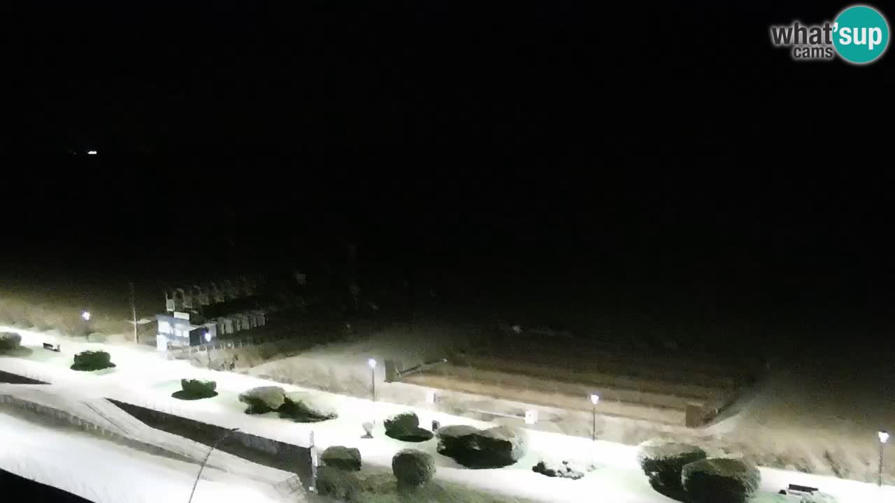 La spiaggia di Bibione webcam live e piazzale Zenit