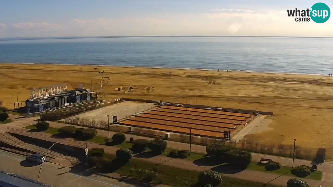 La spiaggia di Bibione webcam live e piazzale Zenit