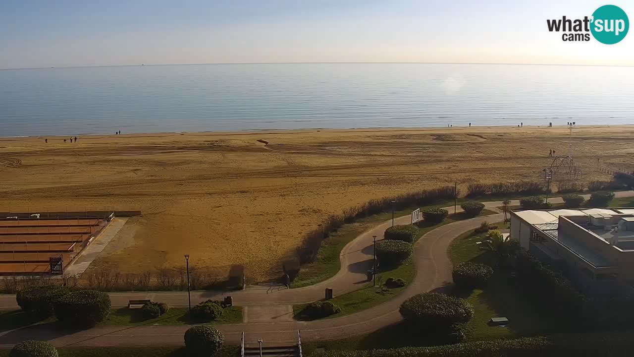 La spiaggia di Bibione webcam live e piazzale Zenit