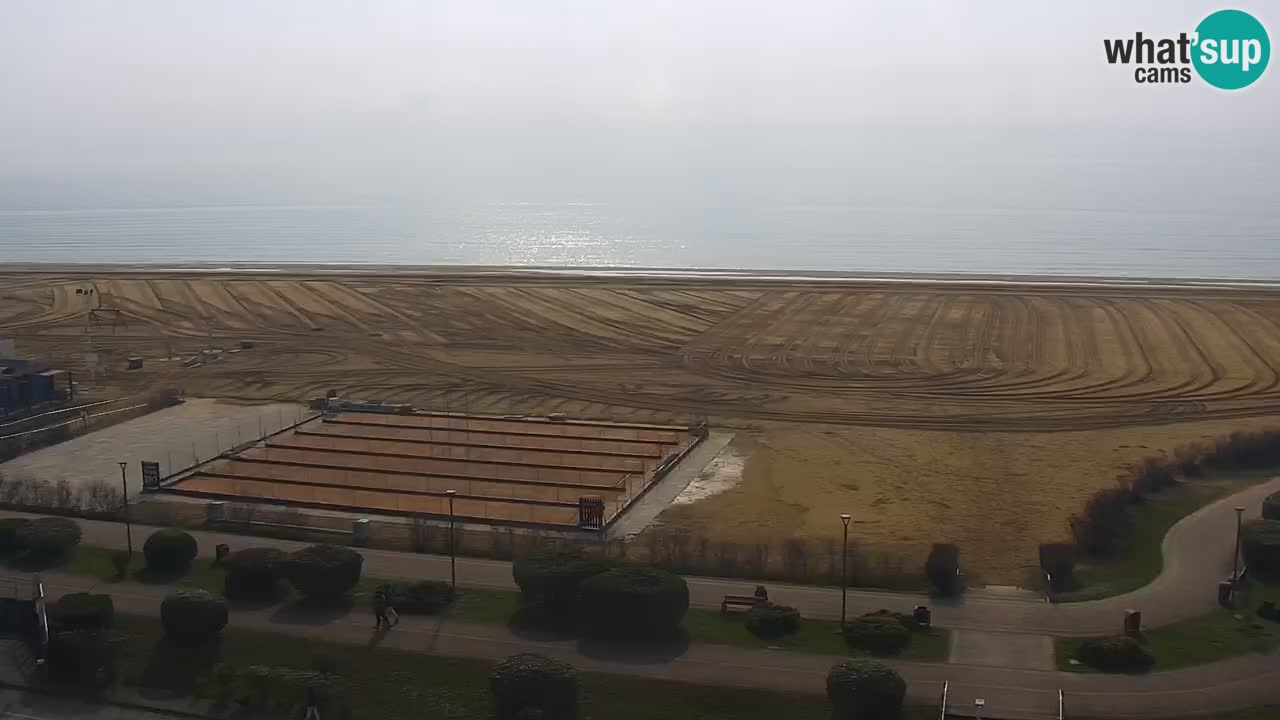 La spiaggia di Bibione webcam live e piazzale Zenit