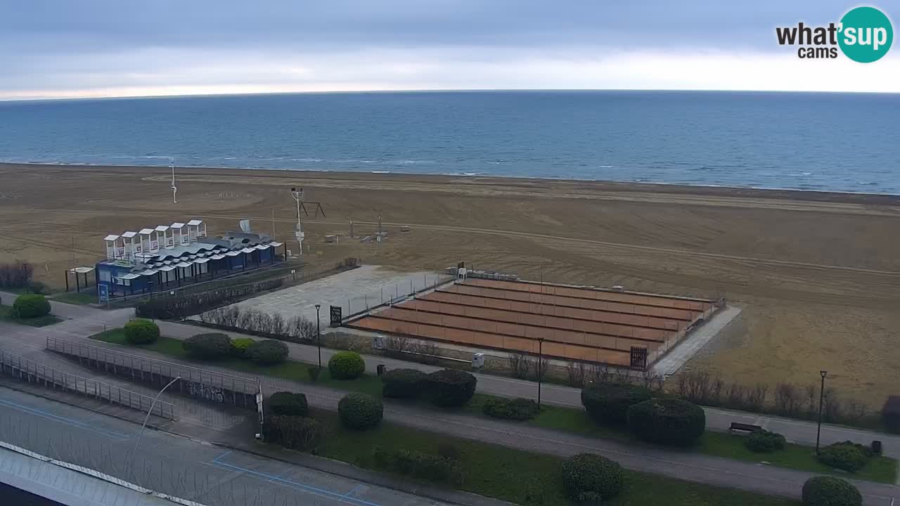 La spiaggia di Bibione webcam live e piazzale Zenit