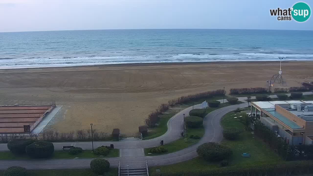 La spiaggia di Bibione webcam live e piazzale Zenit