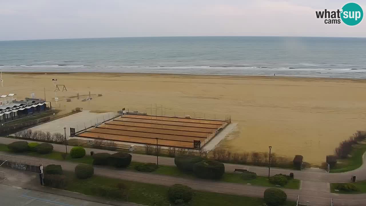 La spiaggia di Bibione webcam live e piazzale Zenit