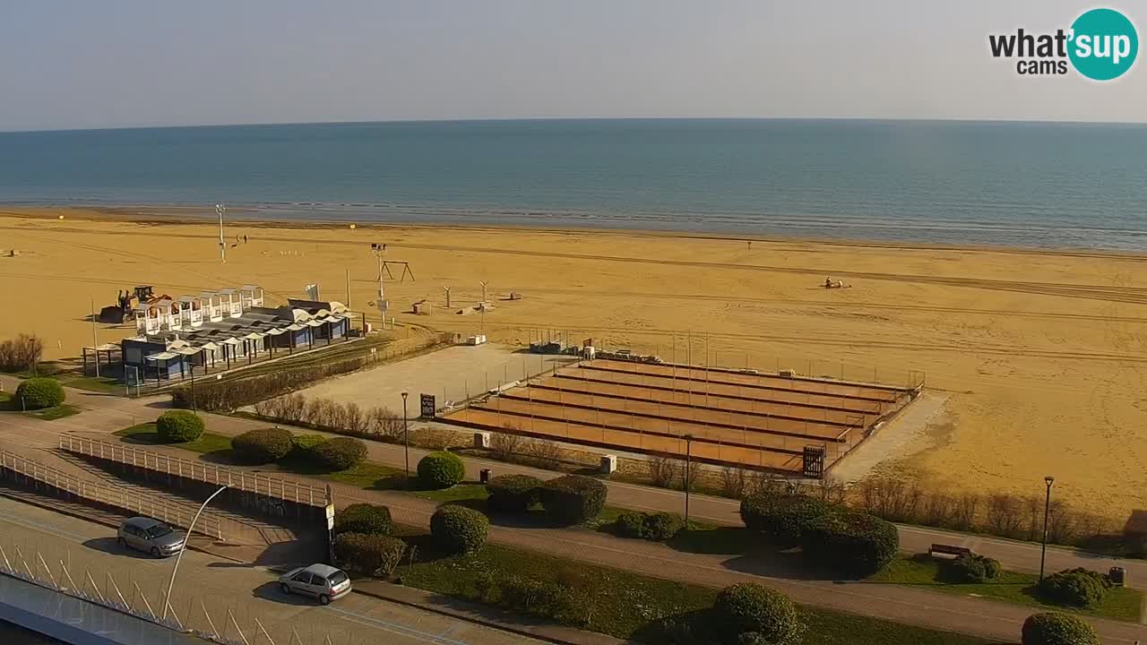 La spiaggia di Bibione webcam live e piazzale Zenit