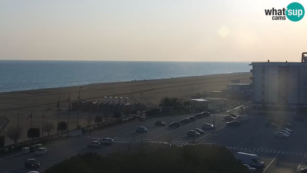 La spiaggia di Bibione webcam live e piazzale Zenit