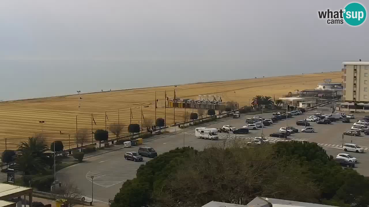 La spiaggia di Bibione webcam live e piazzale Zenit