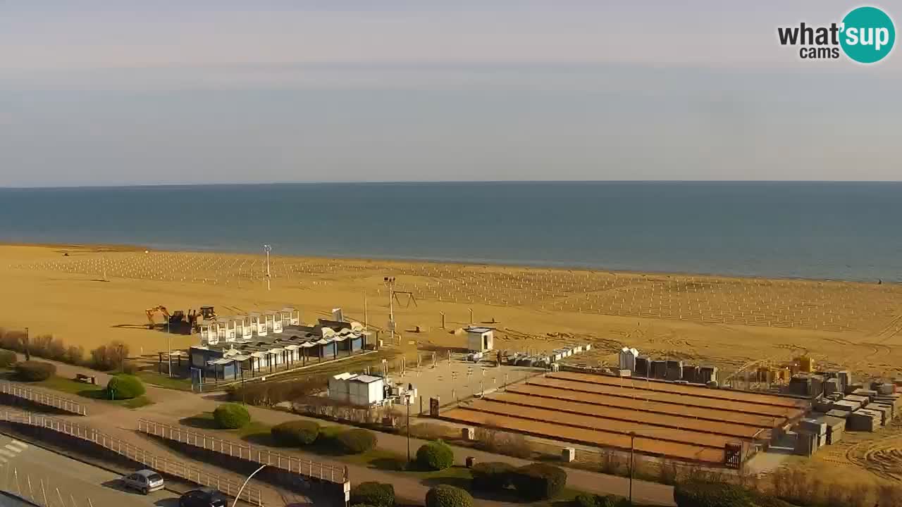 La spiaggia di Bibione webcam live e piazzale Zenit