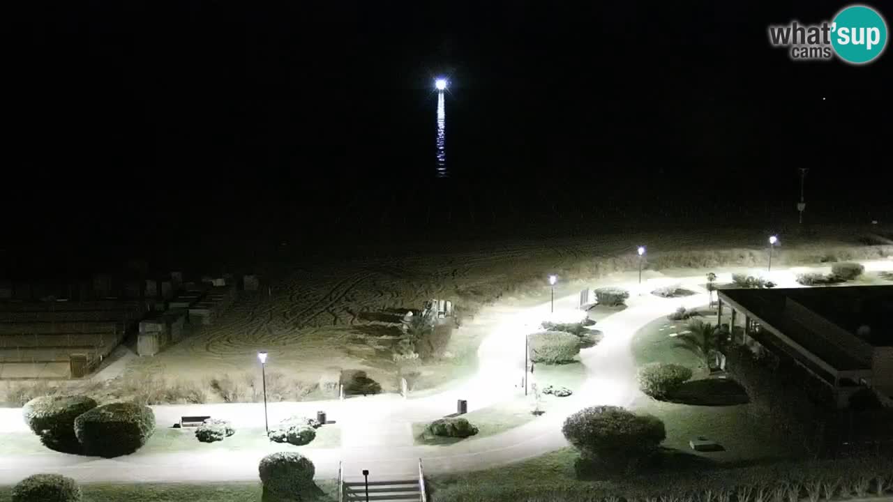La spiaggia di Bibione webcam live e piazzale Zenit