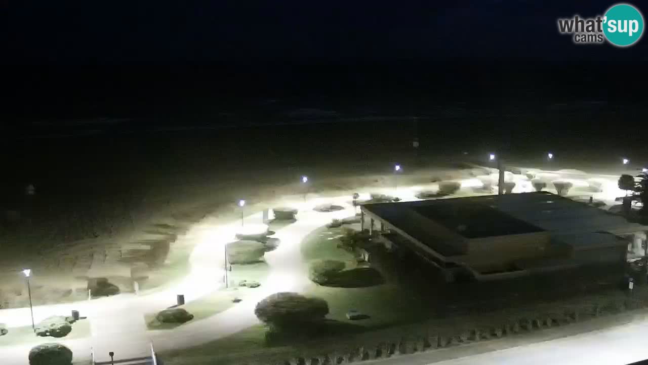 La spiaggia di Bibione webcam live e piazzale Zenit