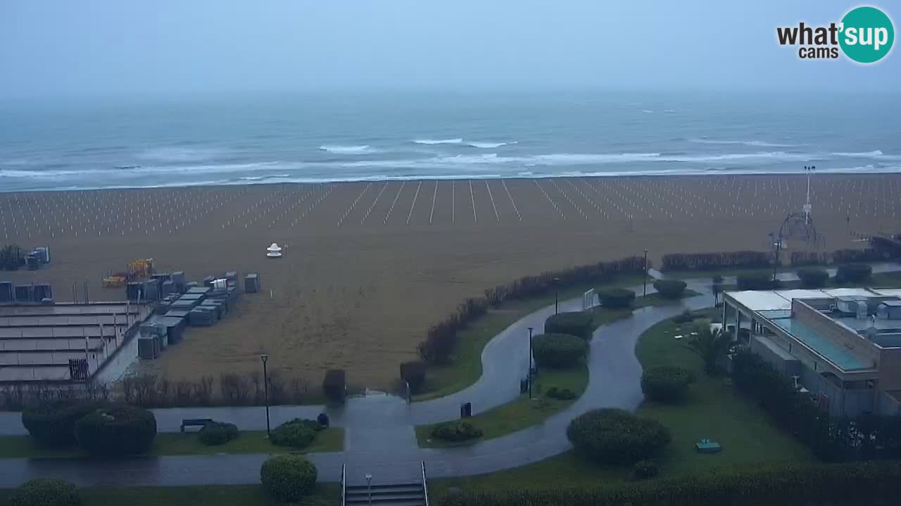 La spiaggia di Bibione webcam live e piazzale Zenit
