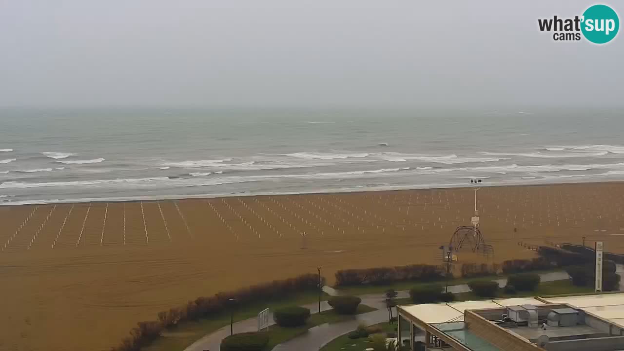 La spiaggia di Bibione webcam live e piazzale Zenit