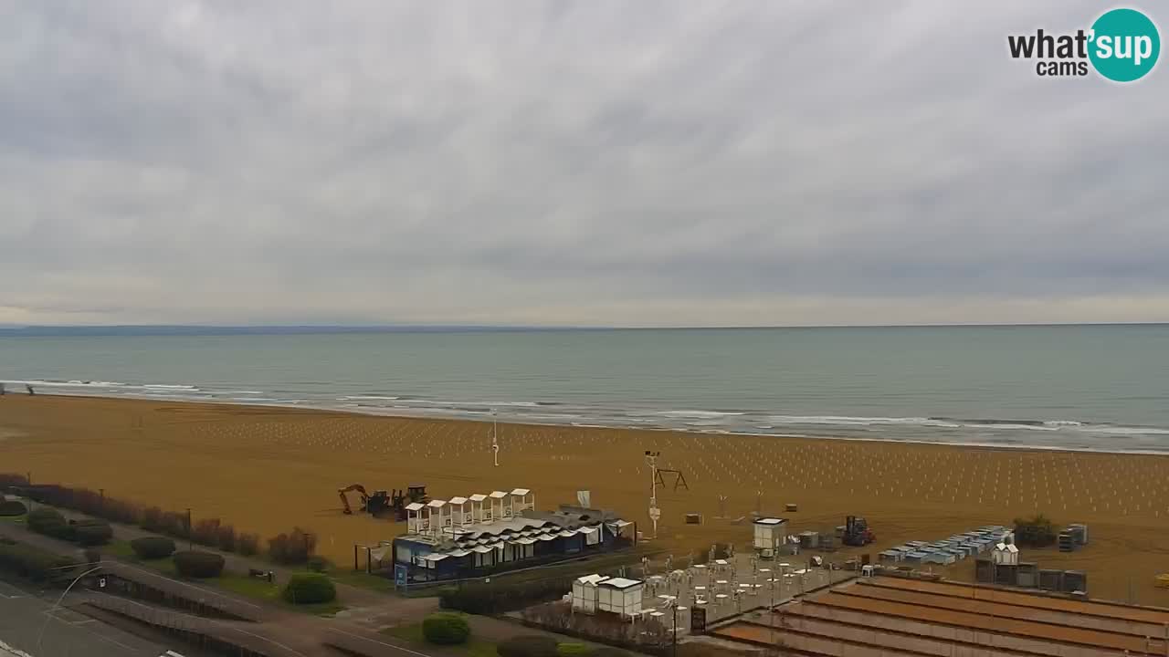 La spiaggia di Bibione webcam live e piazzale Zenit