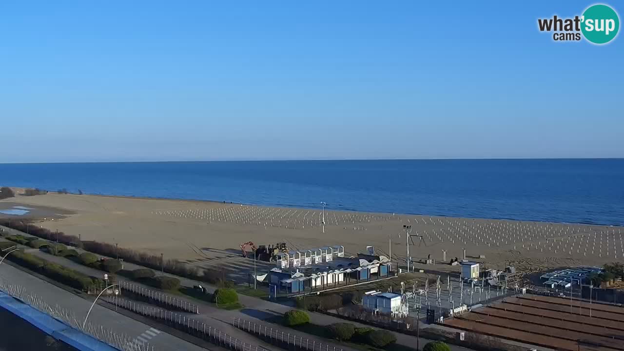La spiaggia di Bibione webcam live e piazzale Zenit