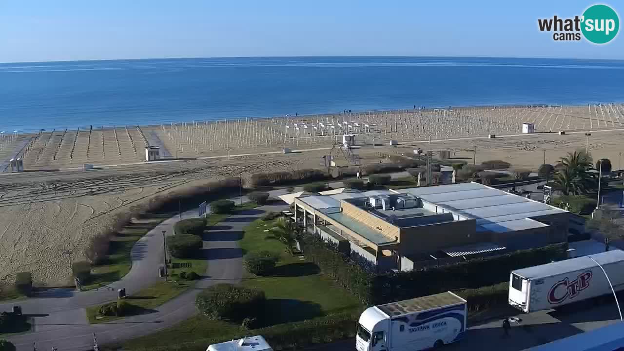 La spiaggia di Bibione webcam live e piazzale Zenit