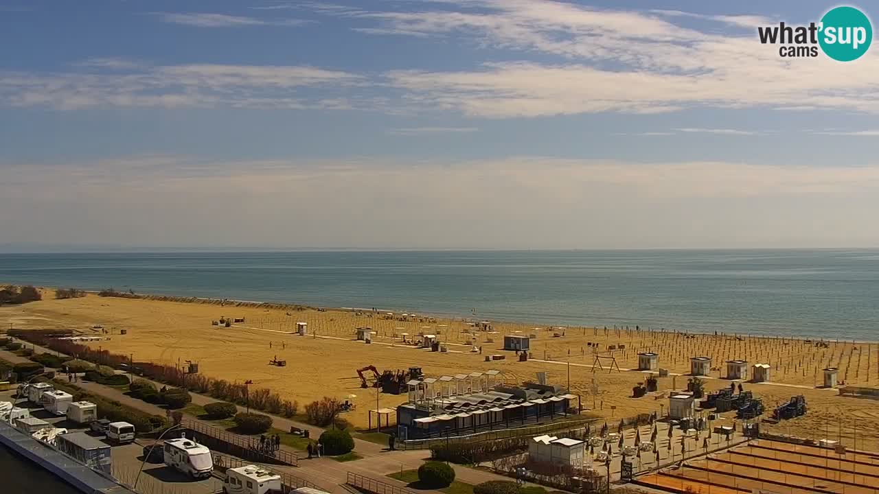 La spiaggia di Bibione webcam live e piazzale Zenit