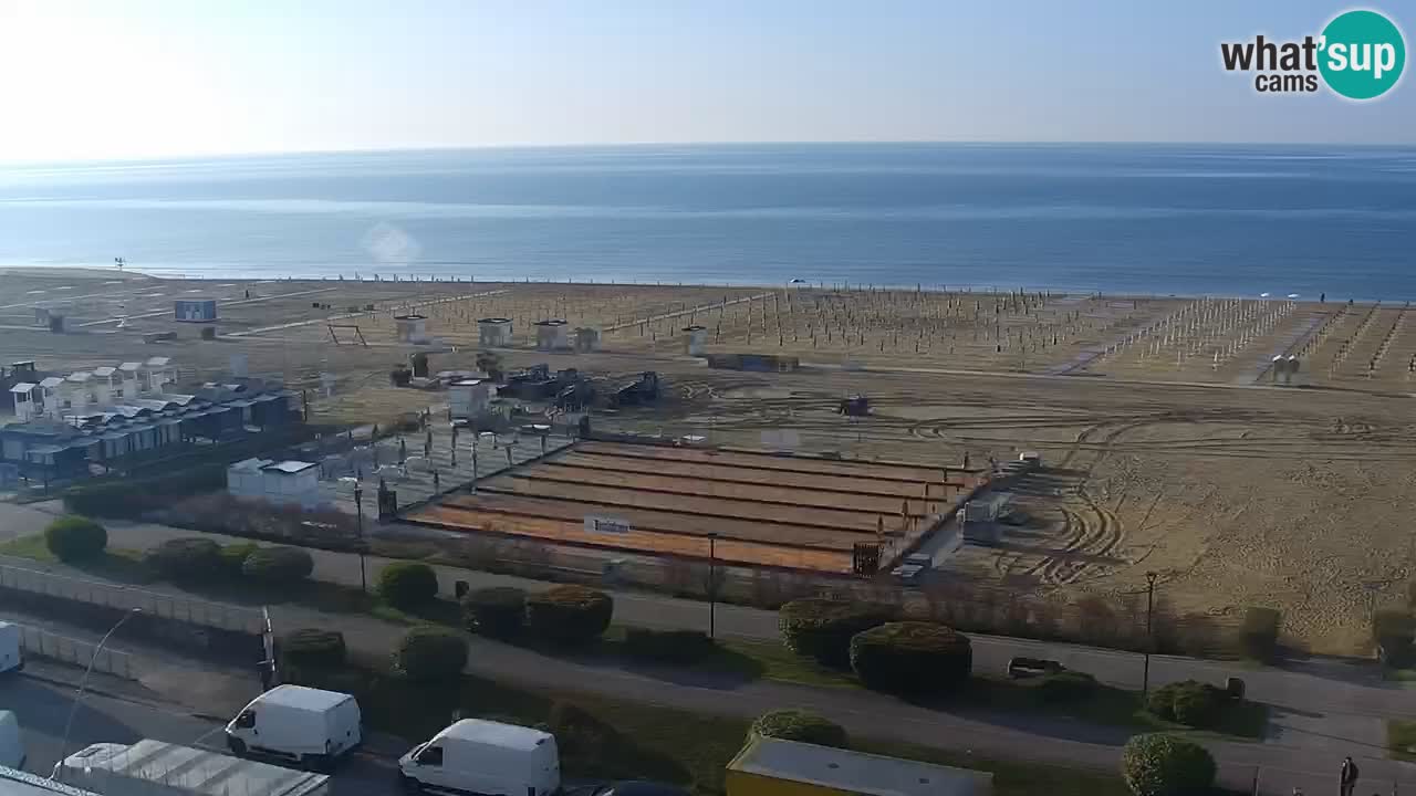 La spiaggia di Bibione webcam live e piazzale Zenit