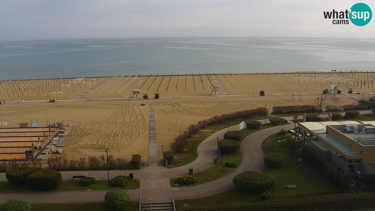 La spiaggia di Bibione webcam live e piazzale Zenit
