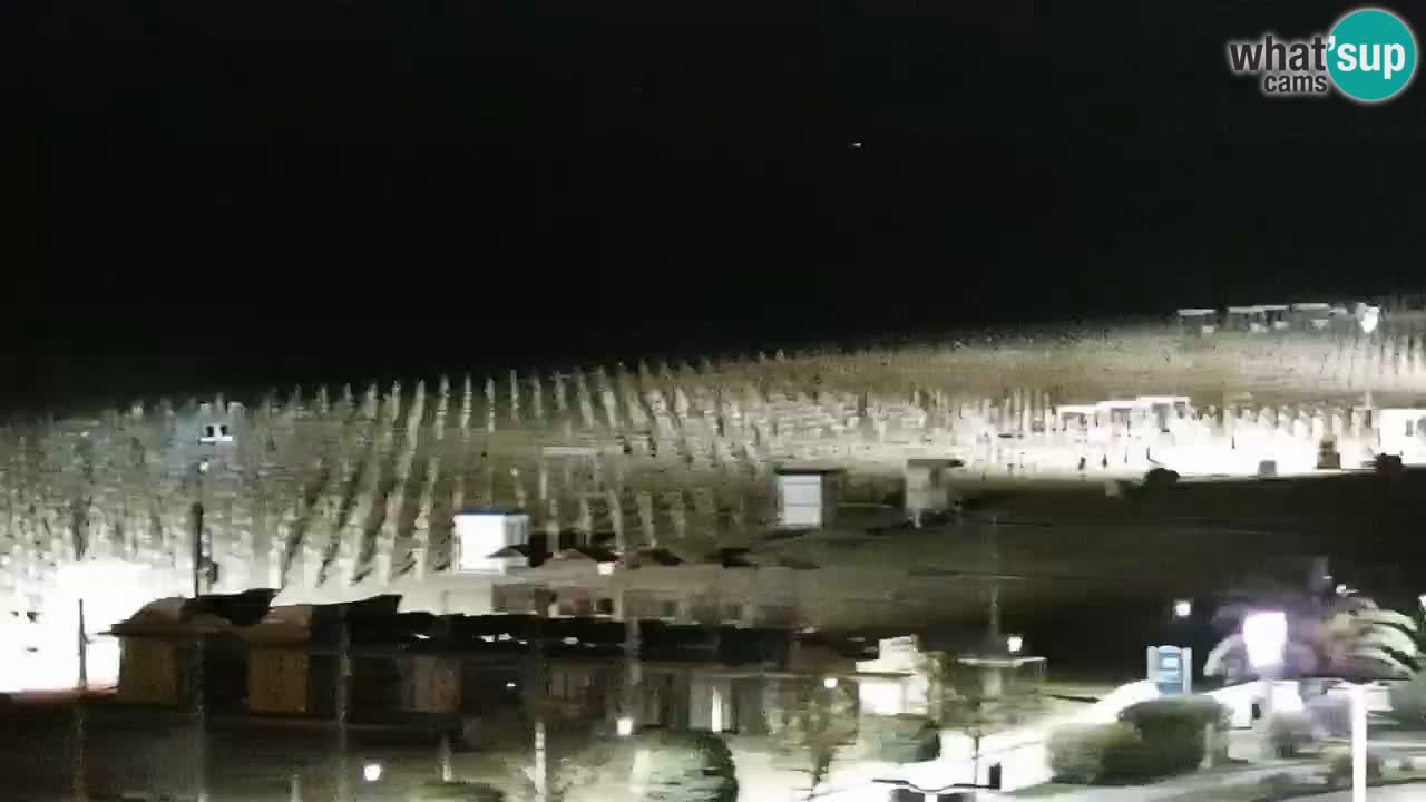 La spiaggia di Bibione webcam live e piazzale Zenit