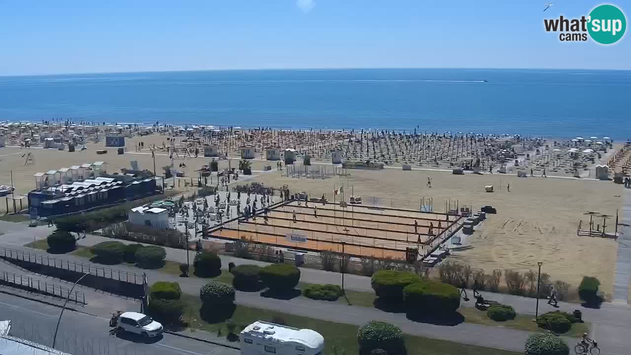 La spiaggia di Bibione webcam live e piazzale Zenit