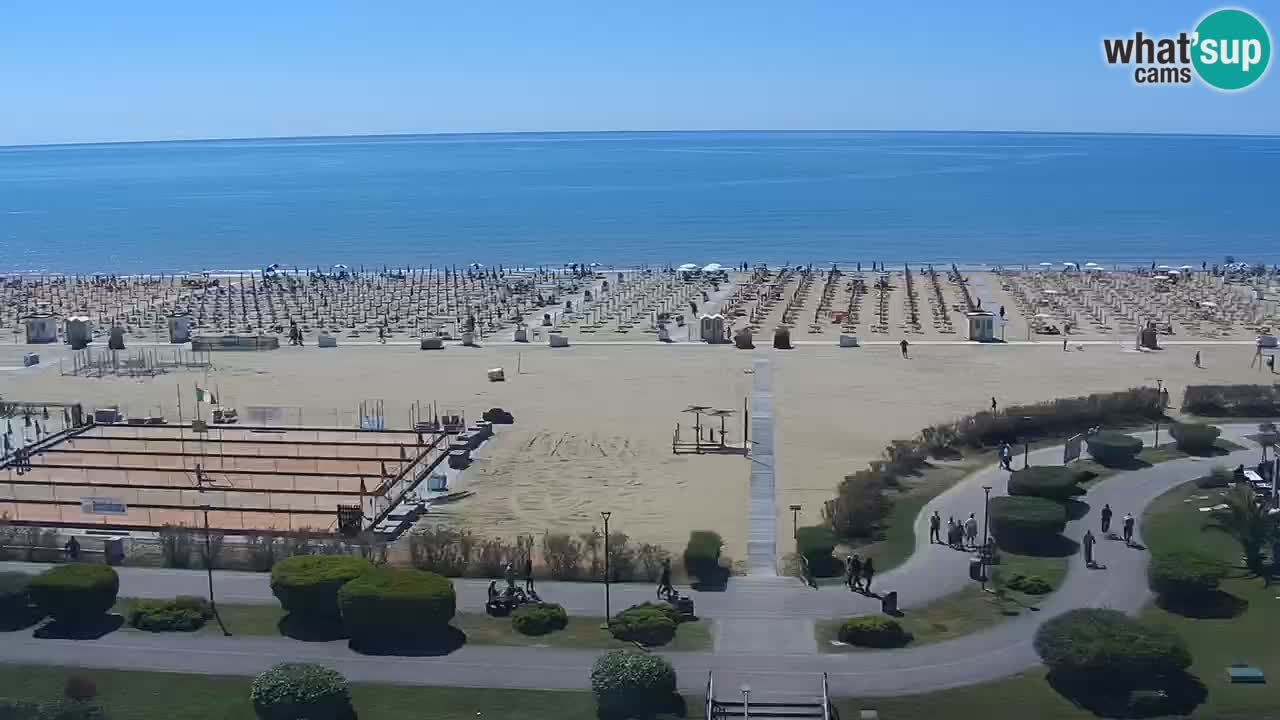 La spiaggia di Bibione webcam live e piazzale Zenit