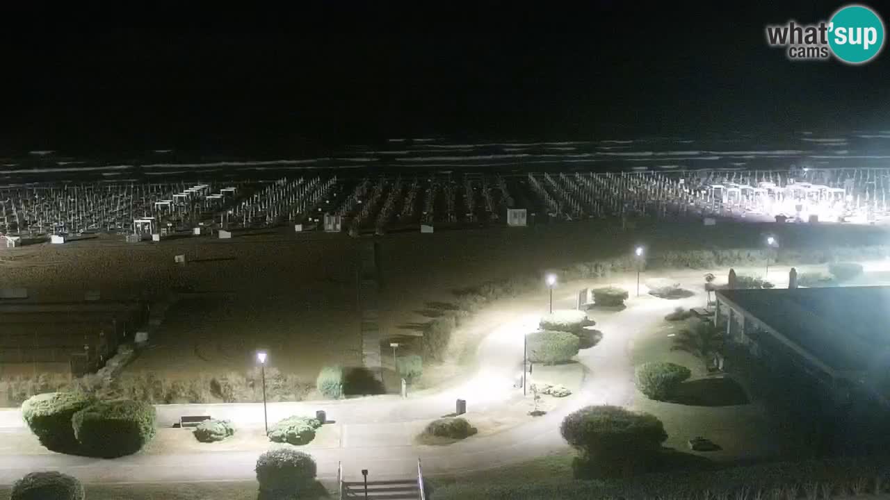 La spiaggia di Bibione webcam live e piazzale Zenit