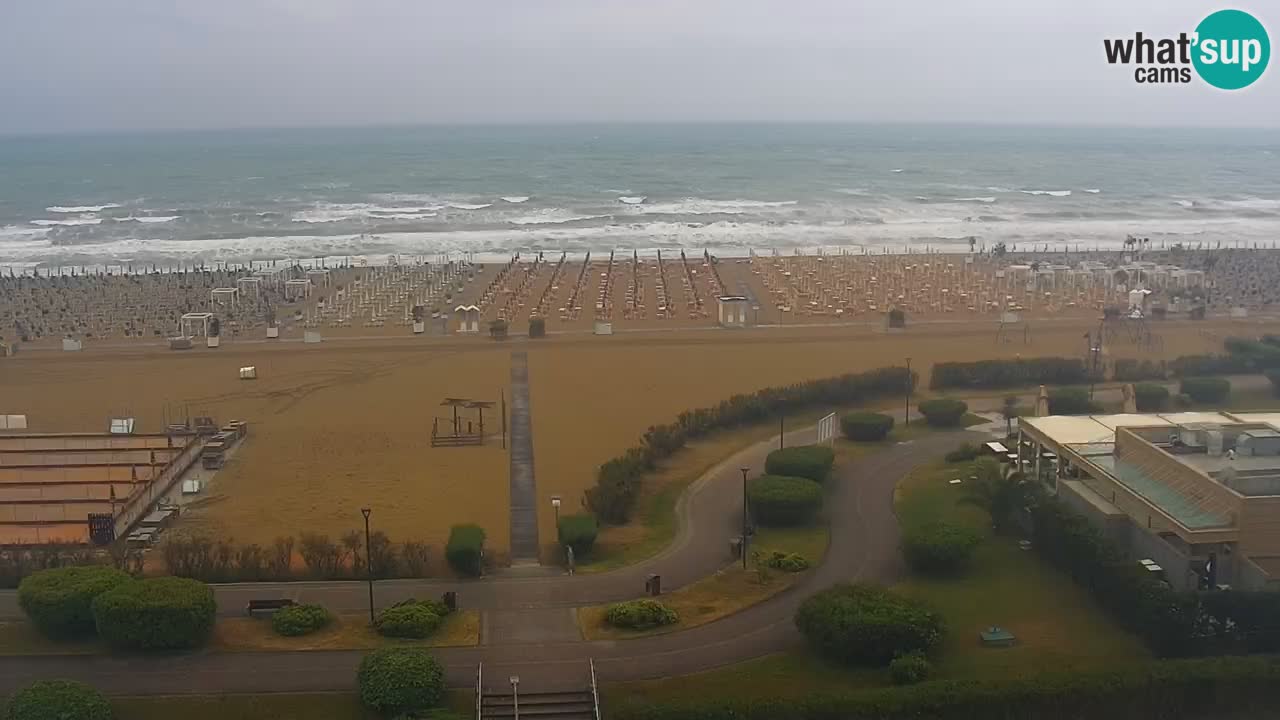 La spiaggia di Bibione webcam live e piazzale Zenit