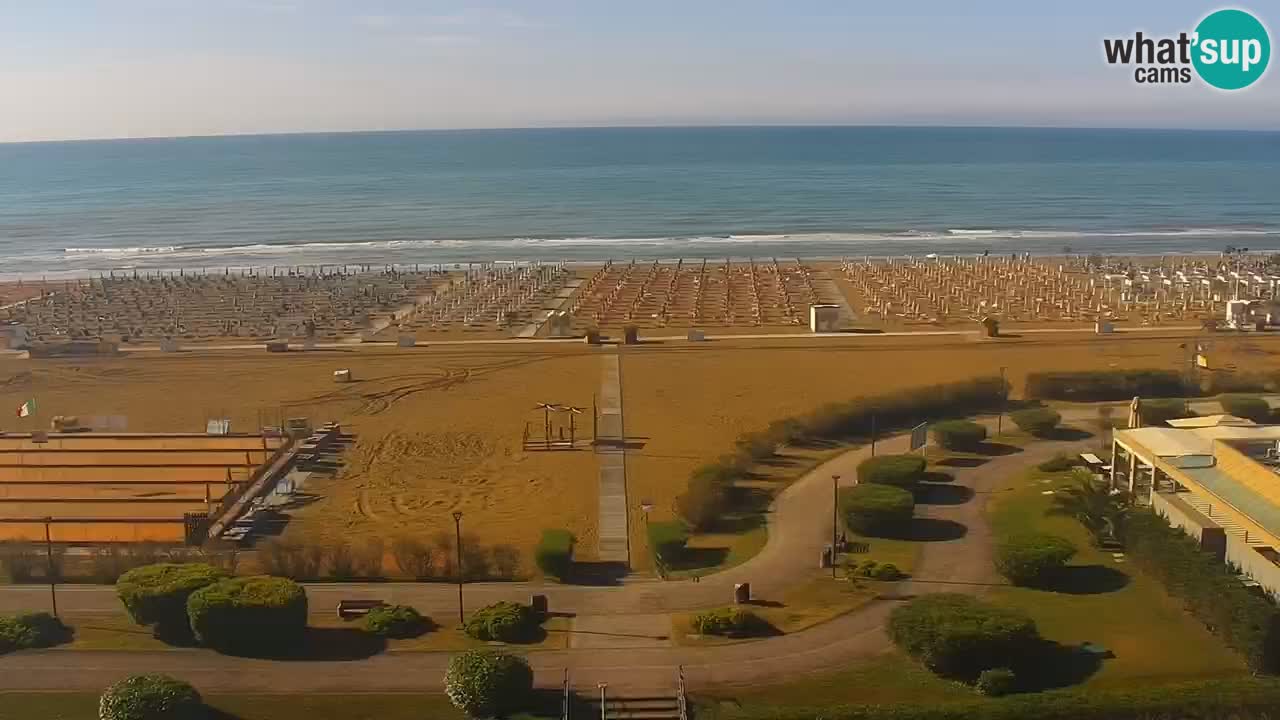 La spiaggia di Bibione webcam live e piazzale Zenit