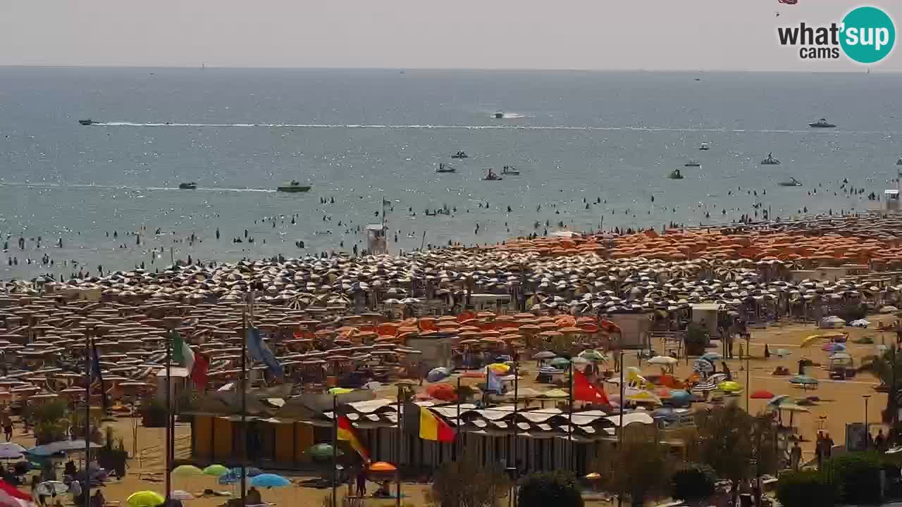 La spiaggia di Bibione webcam live e piazzale Zenit