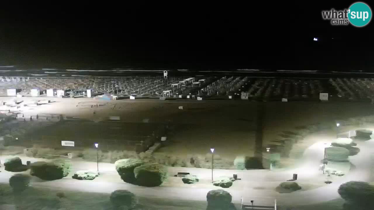 La spiaggia di Bibione webcam live e piazzale Zenit