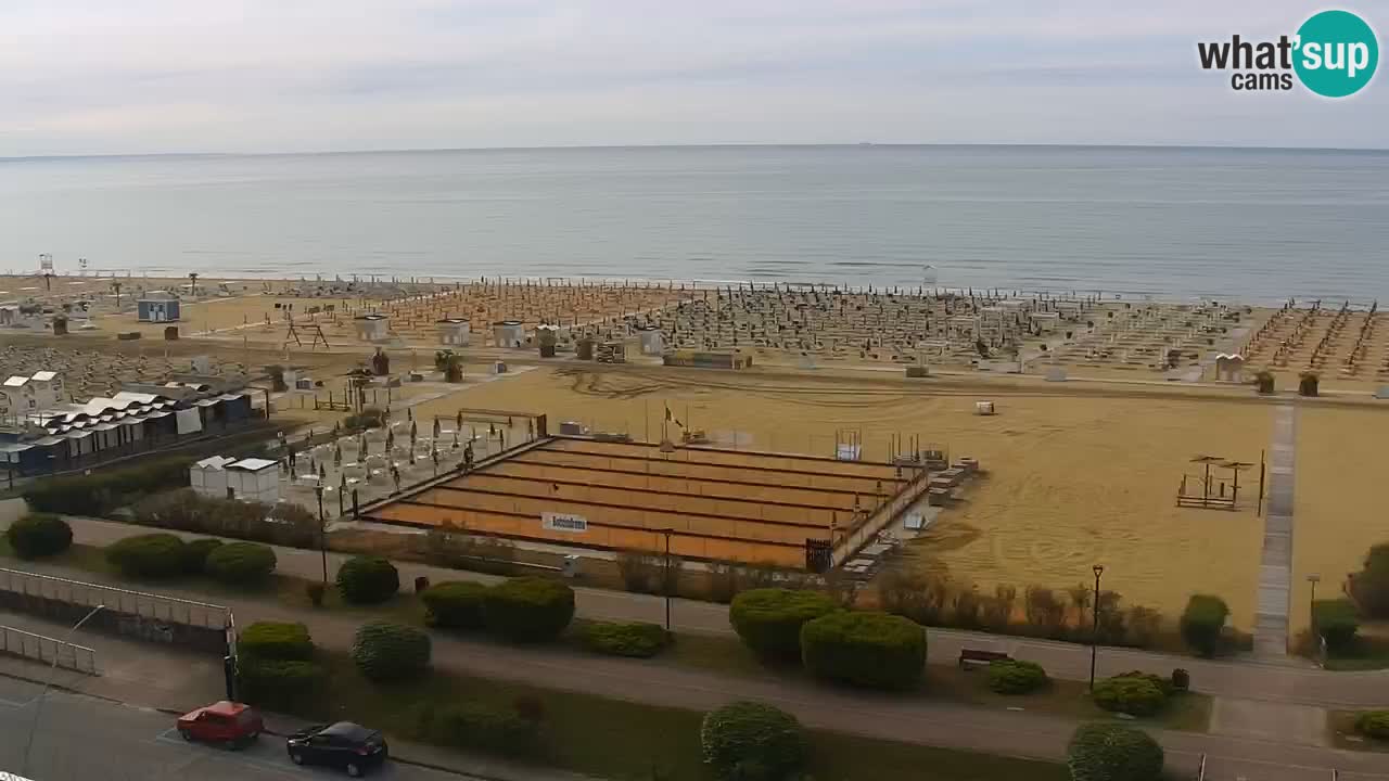 La spiaggia di Bibione webcam live e piazzale Zenit