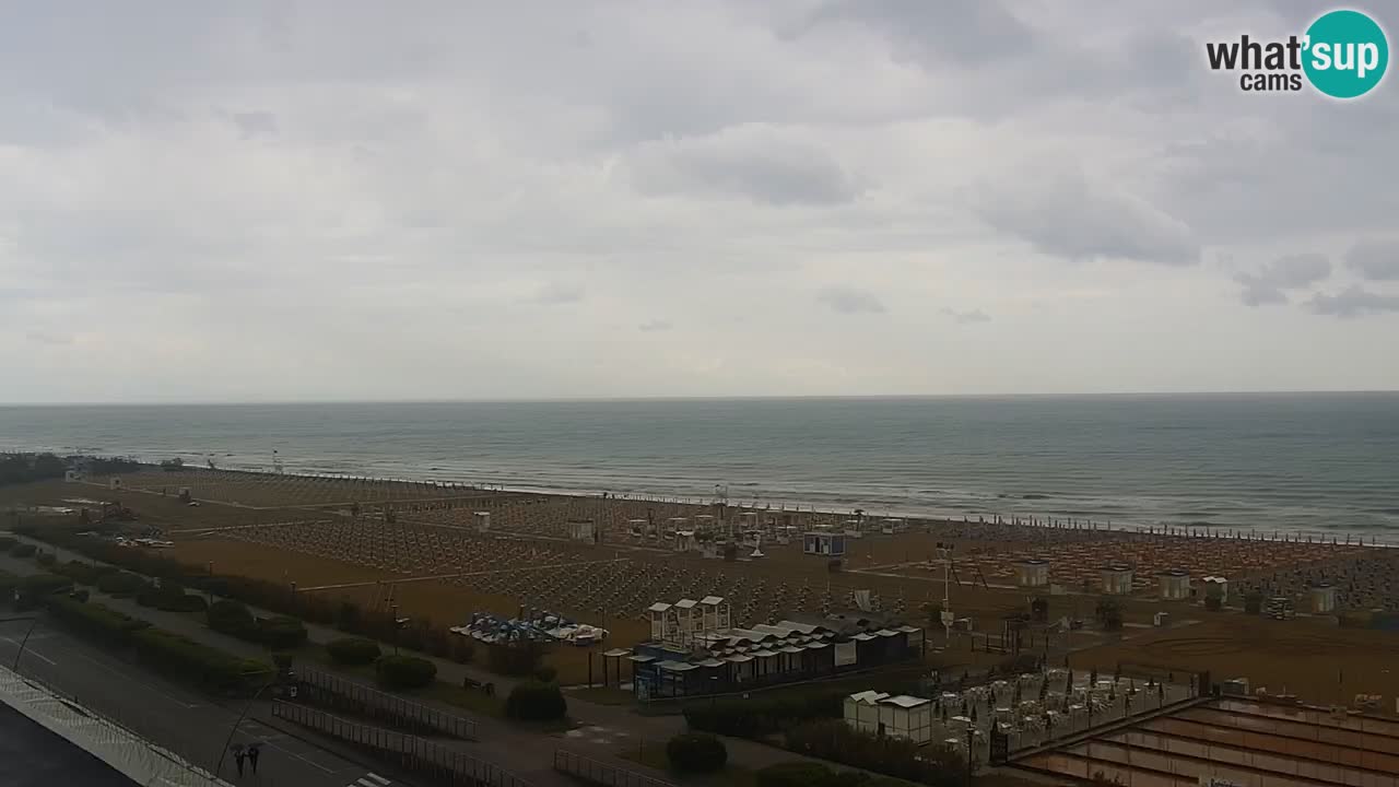 La spiaggia di Bibione webcam live e piazzale Zenit